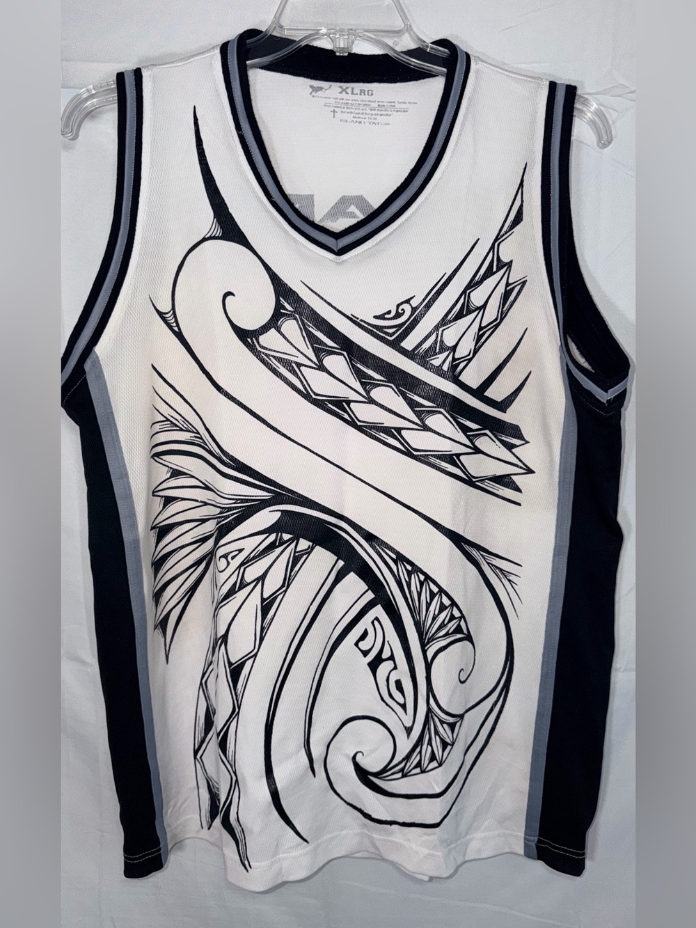 Island Tat White & Black Tribal Graphic Sleeveless Men's Shirt